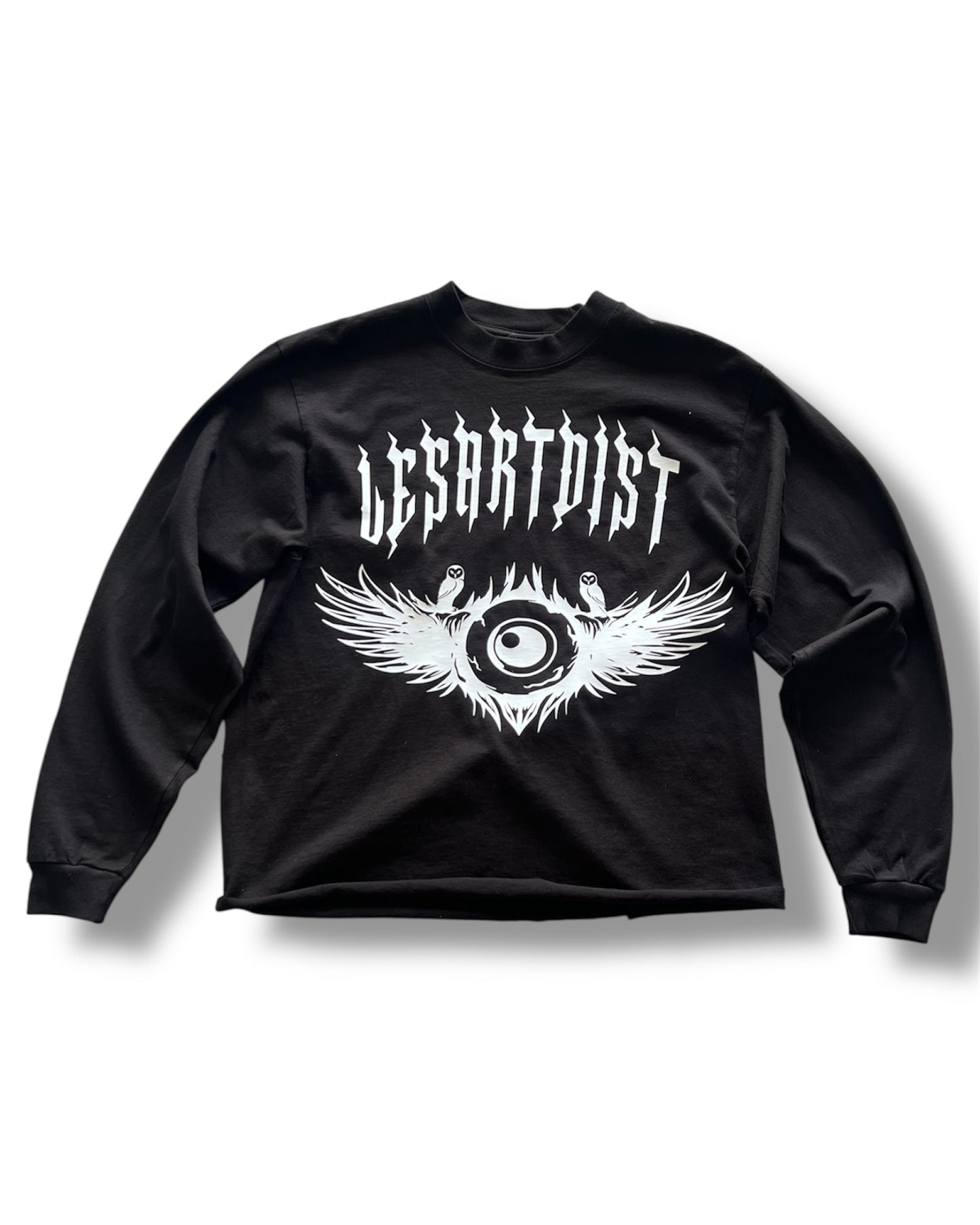 LesArtDist V8 Cropped Long Sleeve